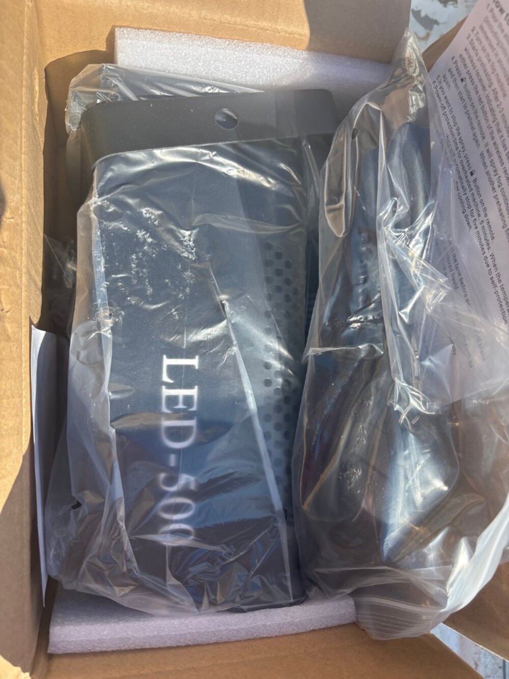 Fog Machine LED-500 with Remote - New in Box